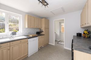 Photo 15- click for photo gallery